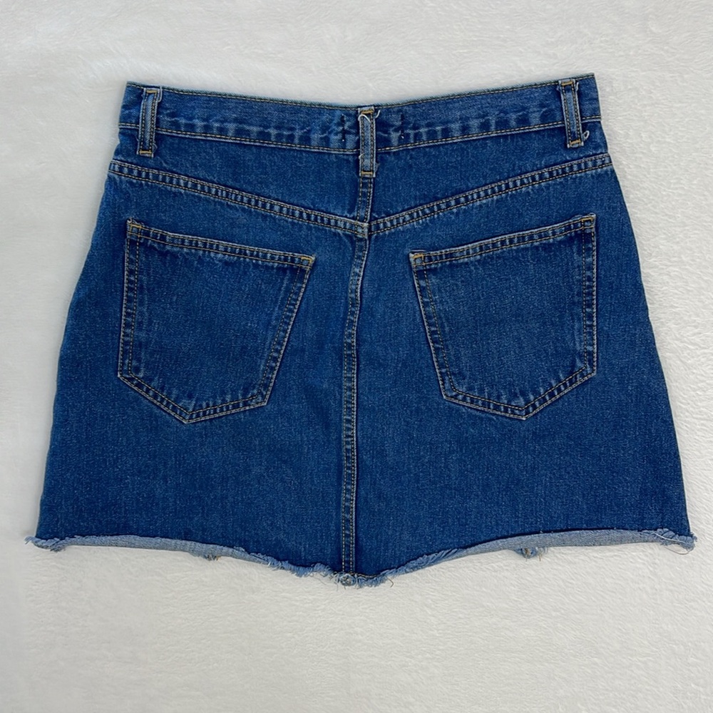 Forever‎ 21 Denim Button Fringe Mini Skirt Sz 27 - Picture 3 of 7